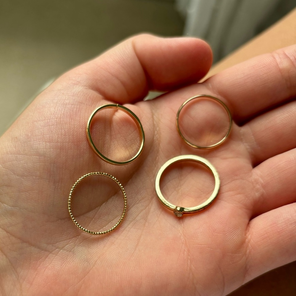 4 pack gold multi design rings